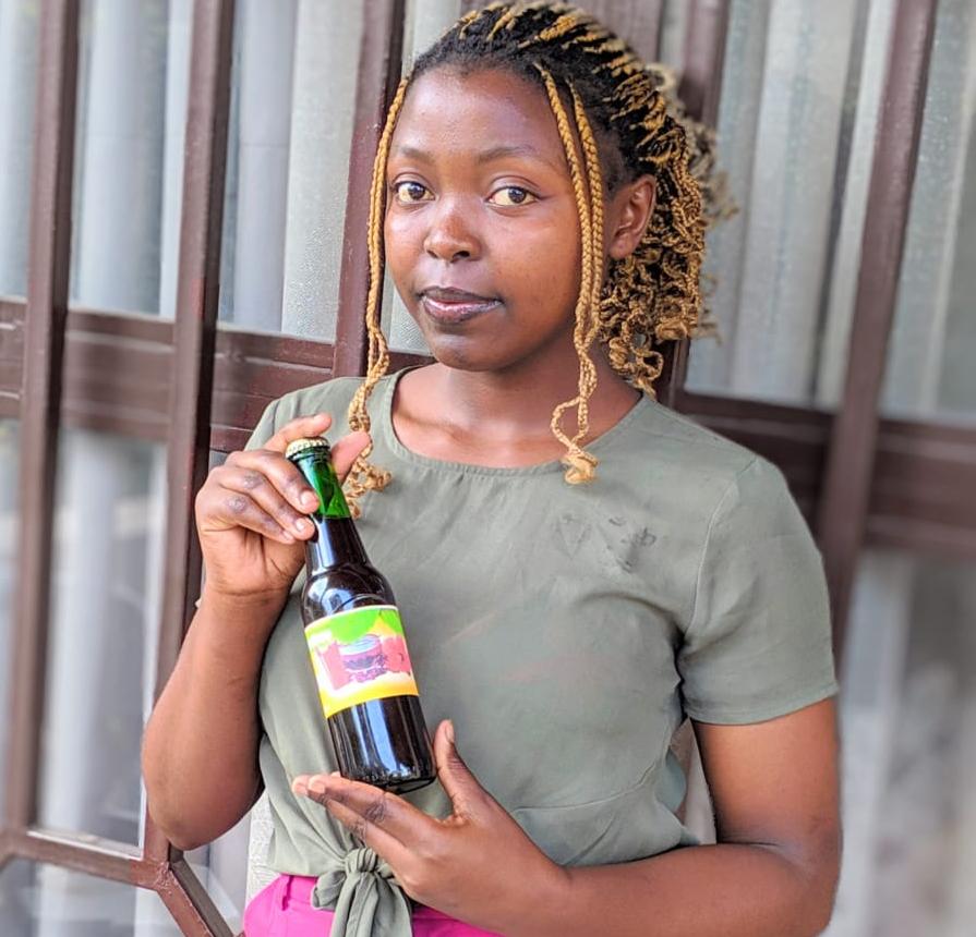 Entrepreneuriat féminin : Grâce Kakungu transforme les fruits locaux en opportunité économique à Goma